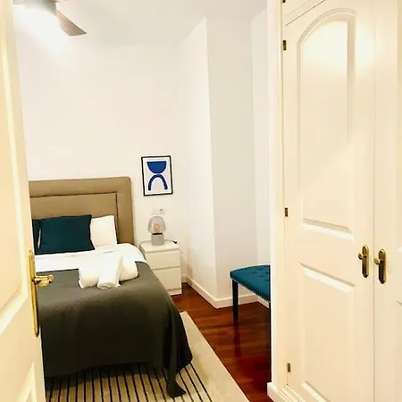 New Elegant In The Heart Of Apartment Malaga