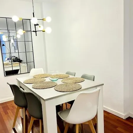 New Elegant In The Heart Of Apartment Malaga